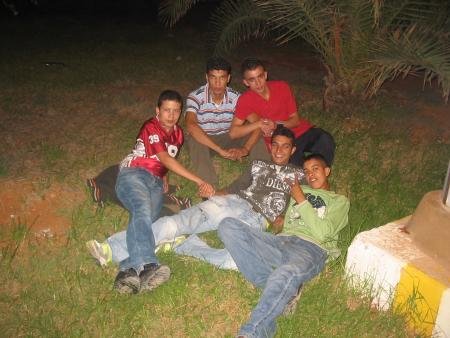 Moi.....et.....nafi3.....et.....morad.....et.....yassine.....et.....biya